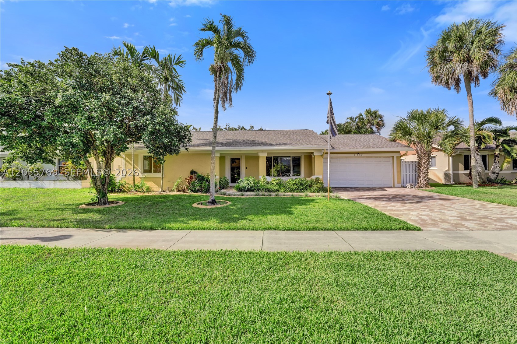 main property photo 4