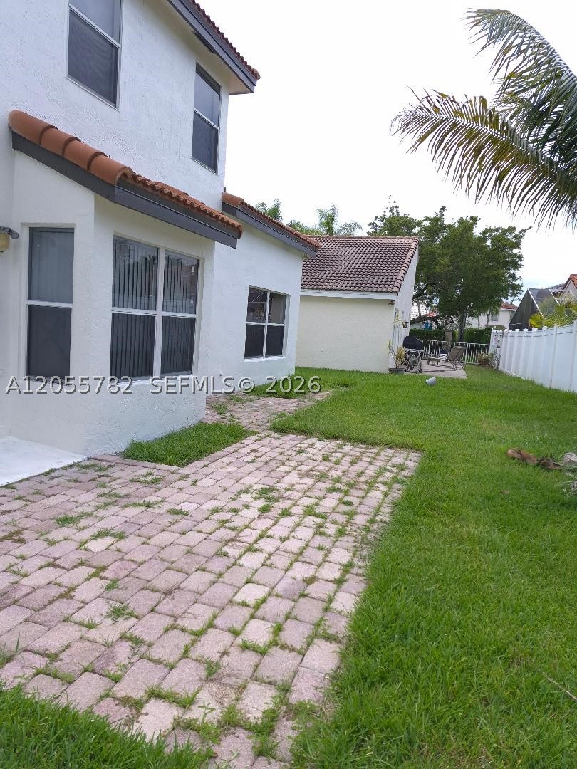 main property photo 24