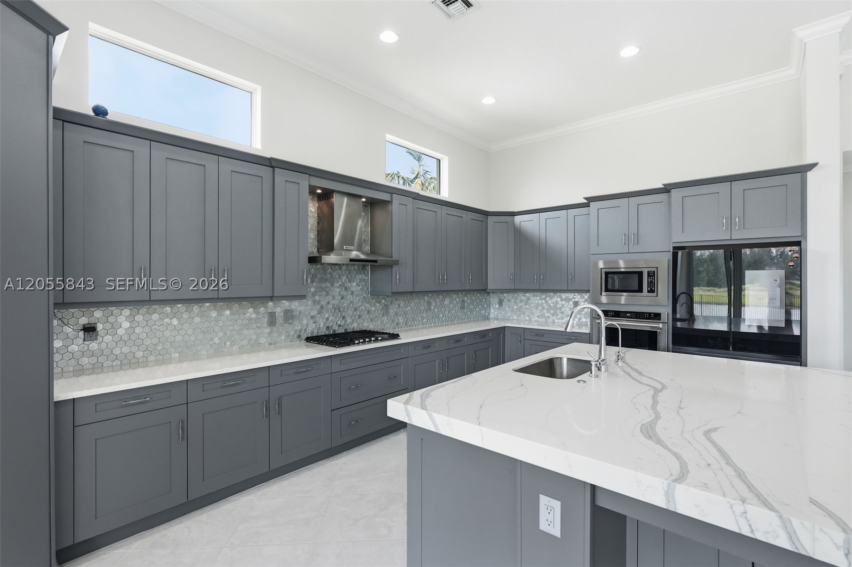 main property photo 76