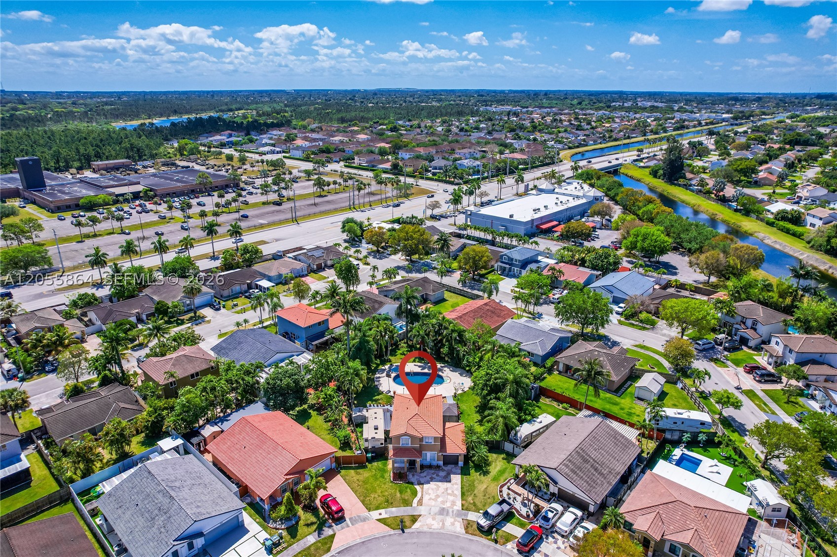 main property photo 3