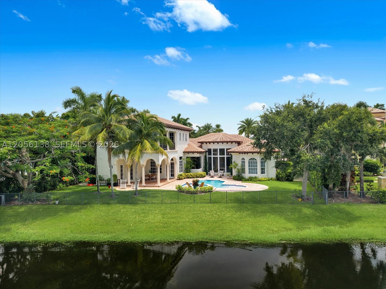 main property photo 9