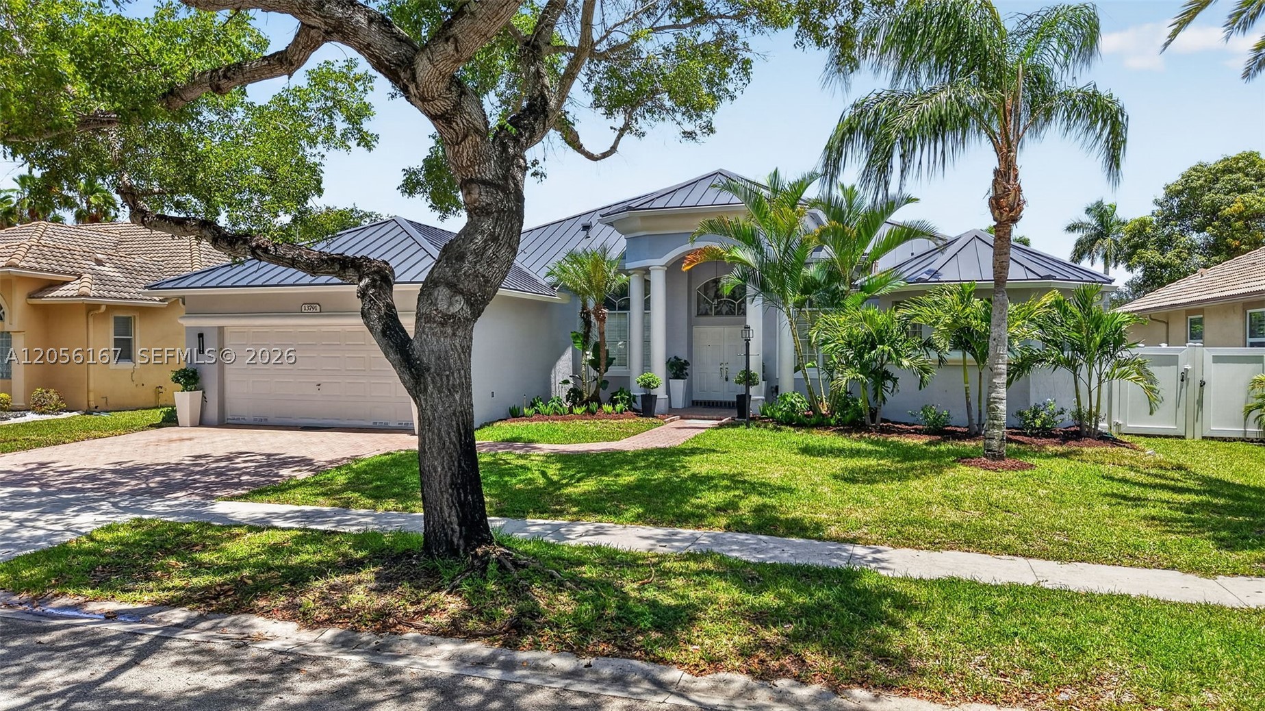 main property photo 54