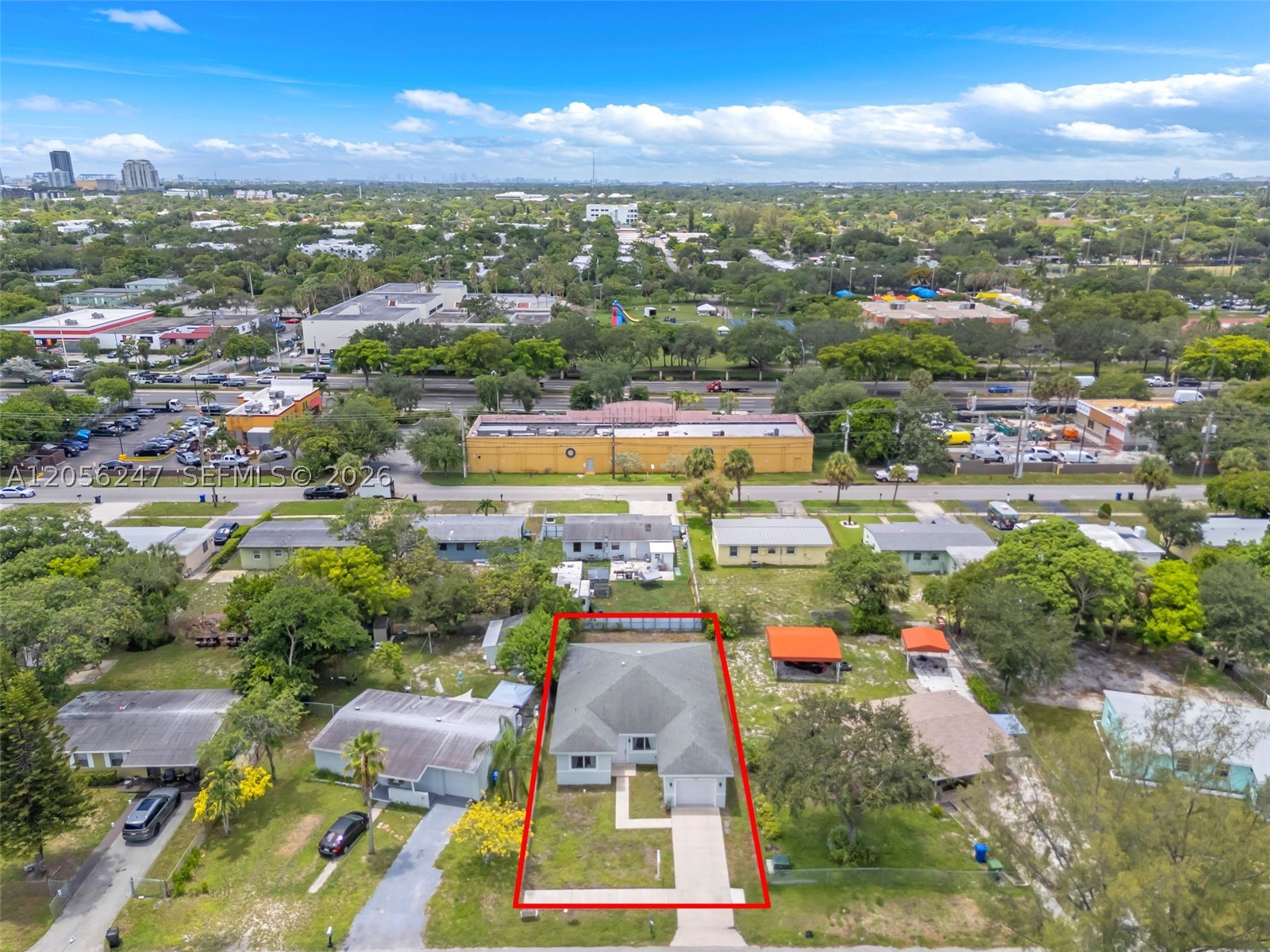 main property photo 37