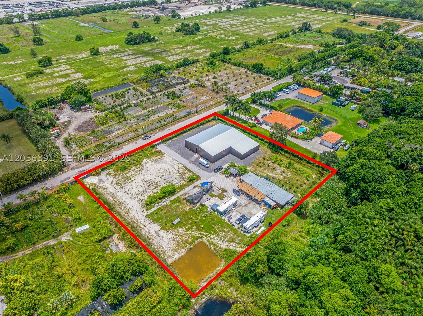 main property photo 10