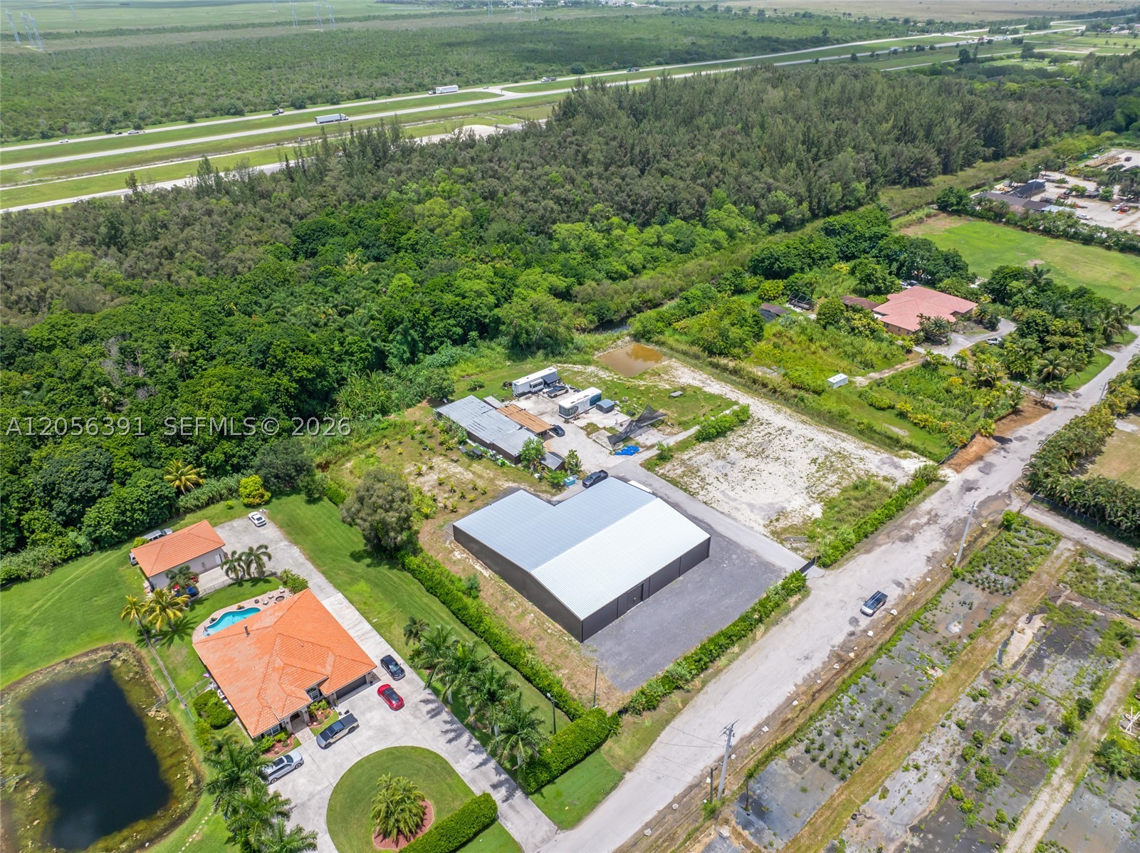 main property photo 5