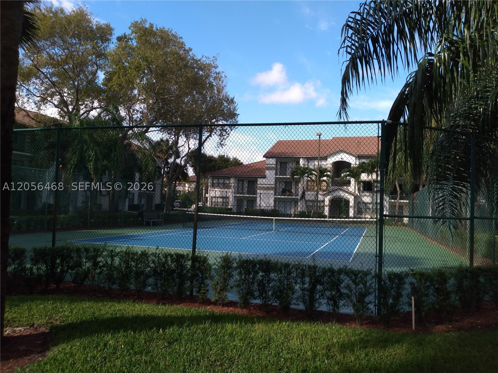 main property photo 15