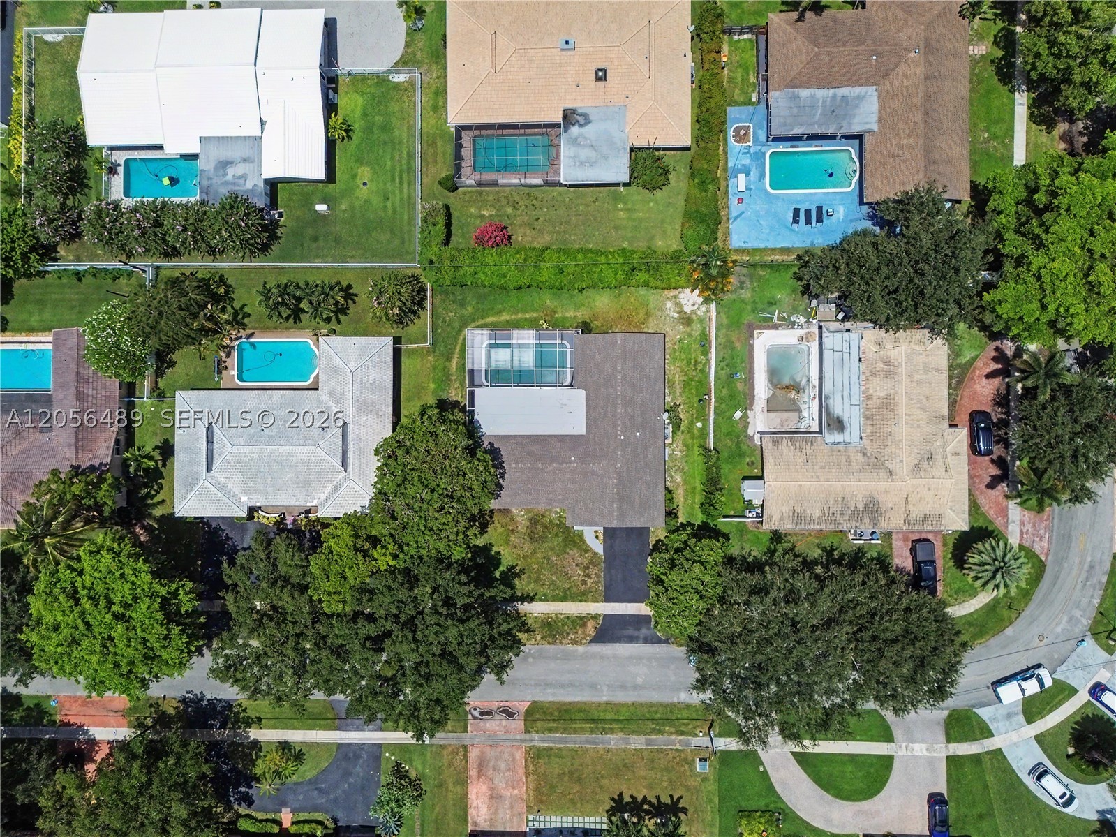 main property photo 20