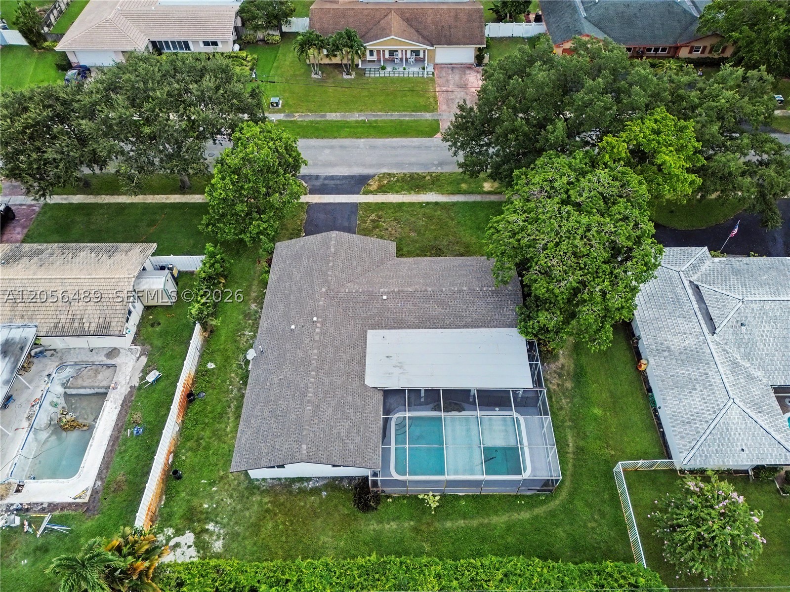 main property photo 22