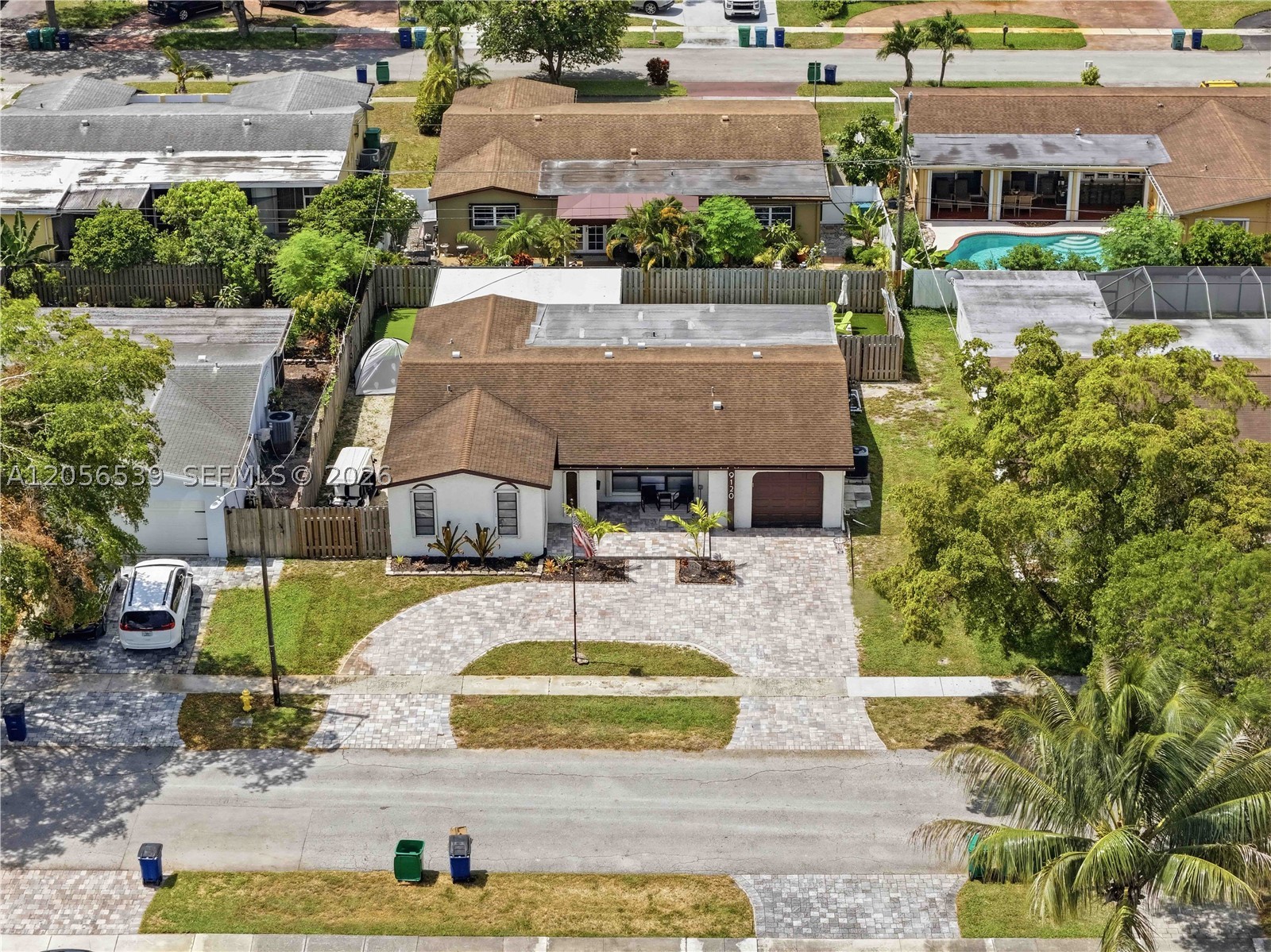 main property photo 38