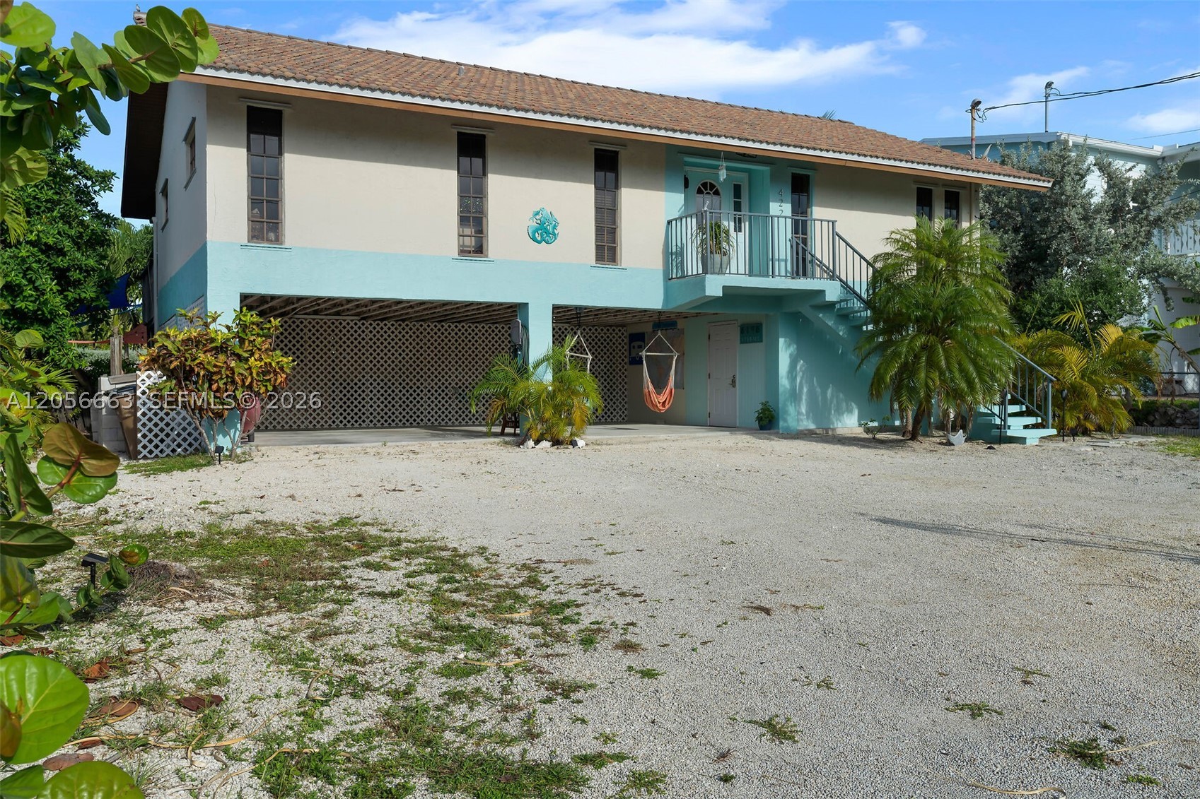 main property photo 40