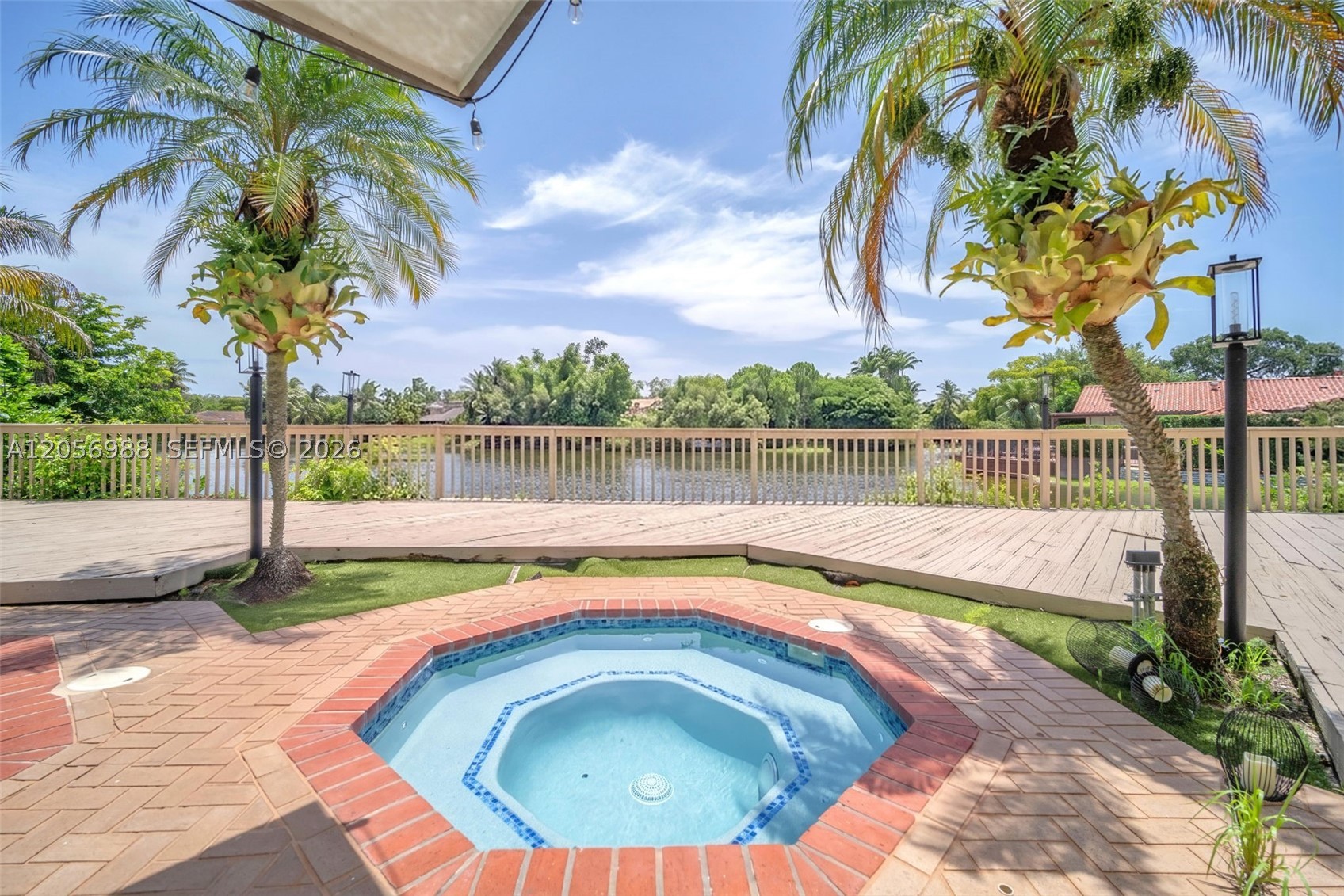 main property photo 27