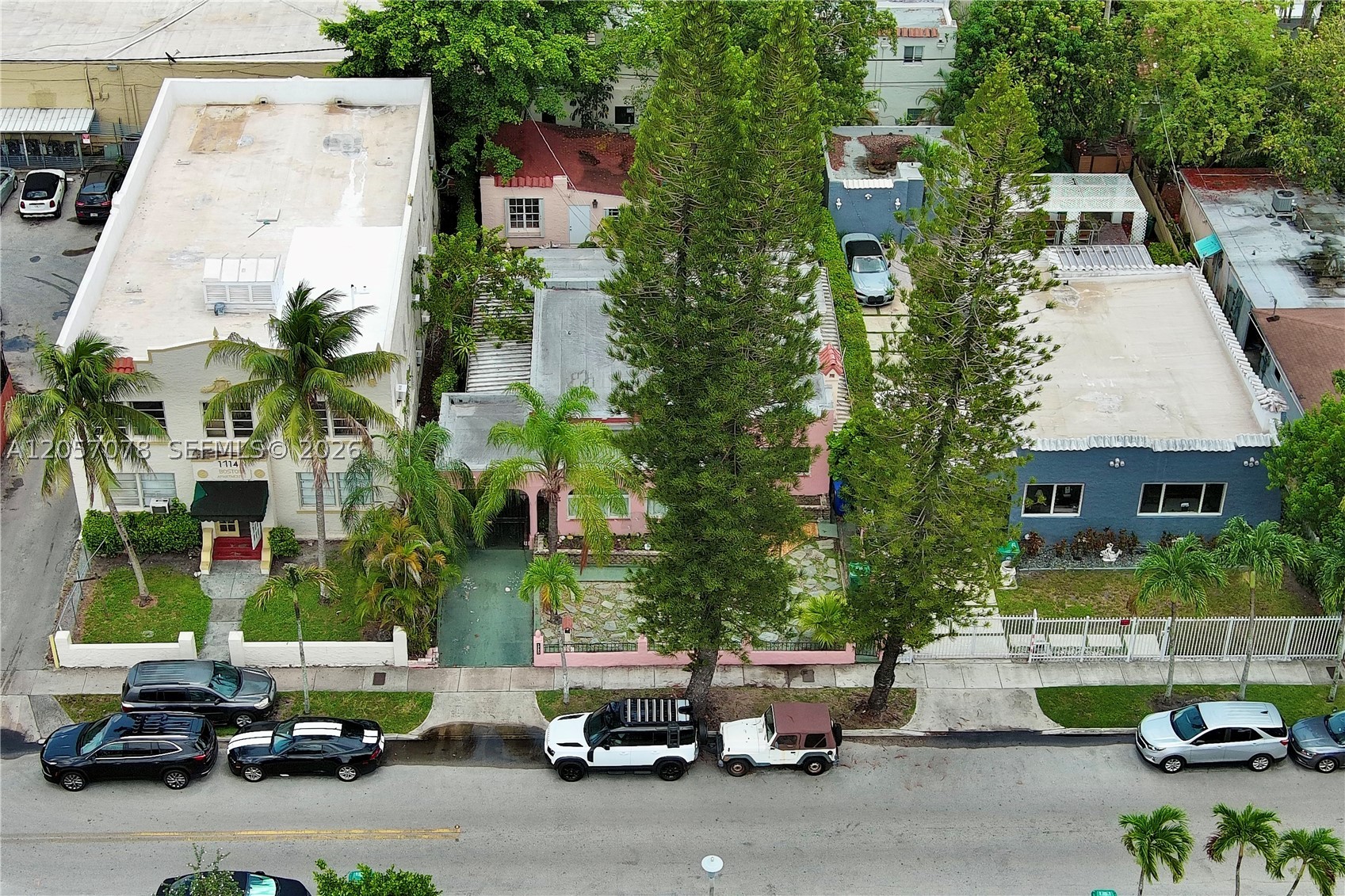 main property photo 29