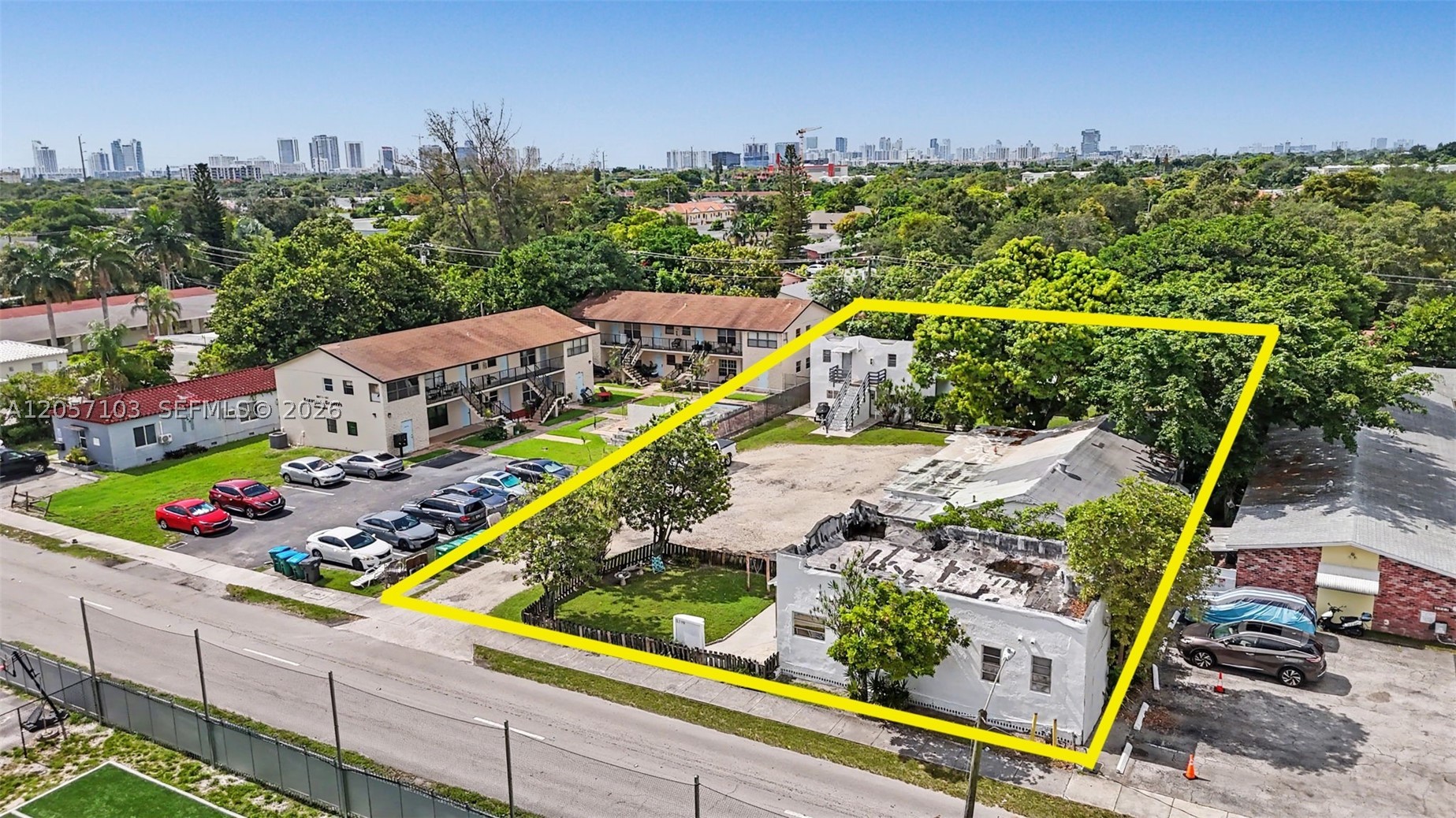 main property photo 18