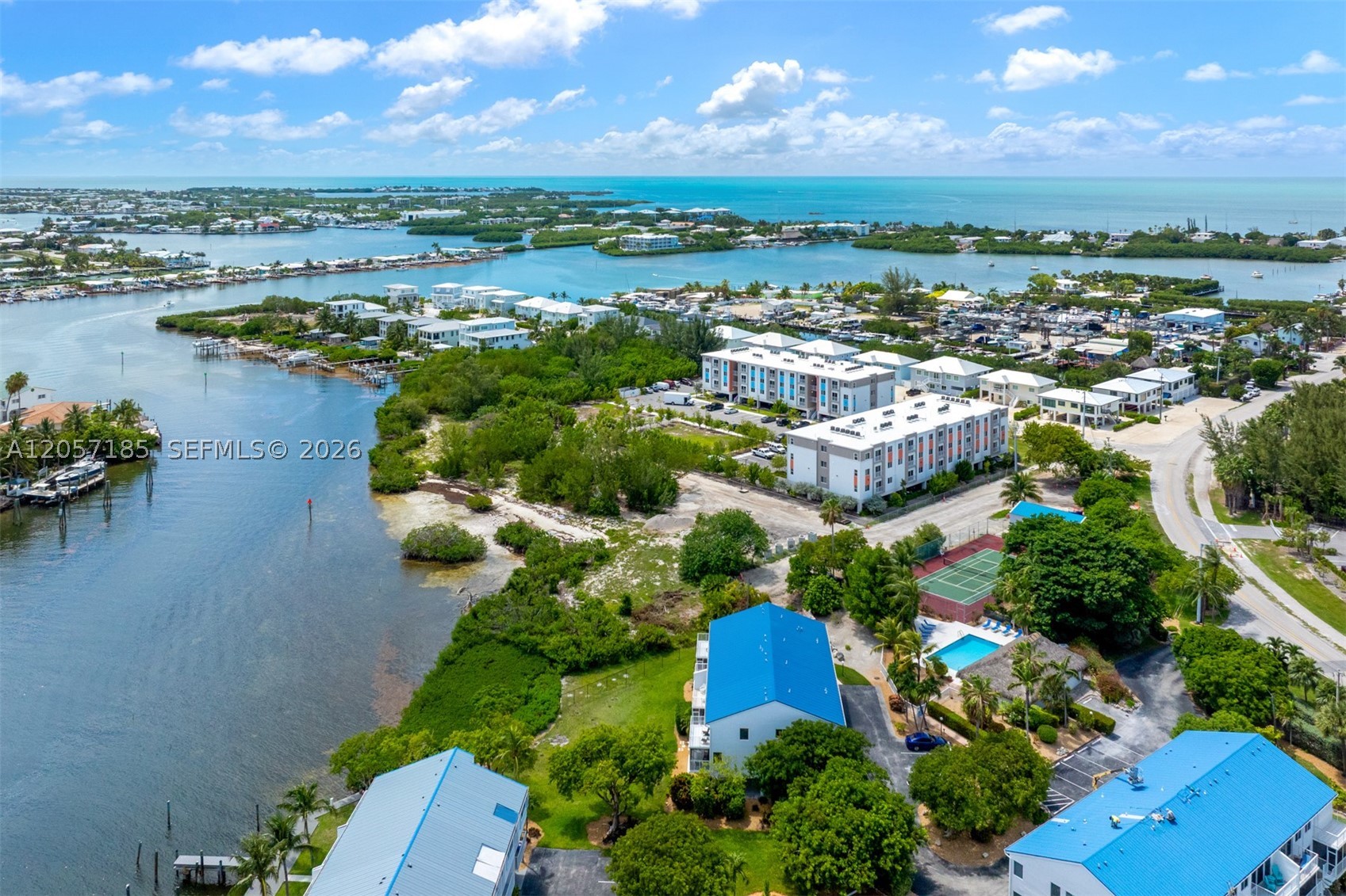 main property photo 45