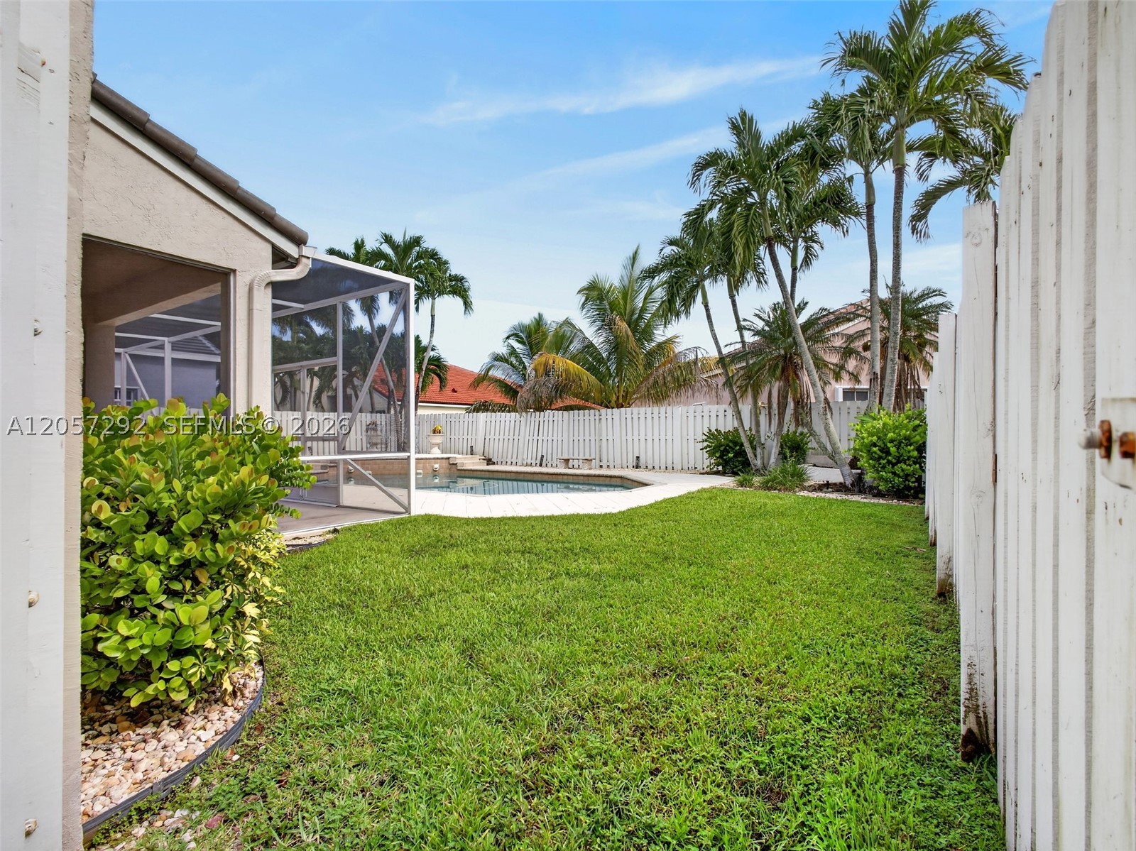 main property photo 106