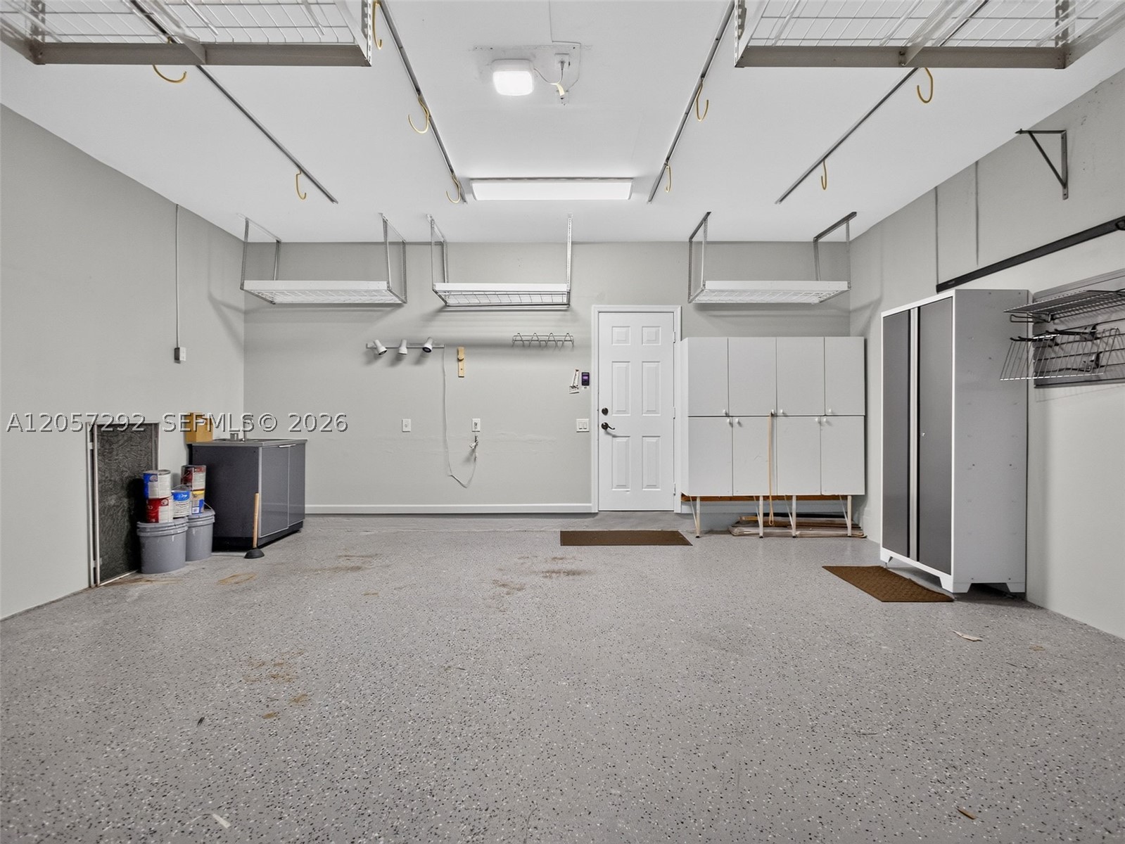 main property photo 109