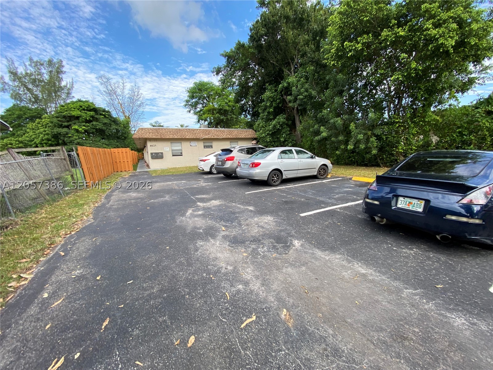 main property photo 14