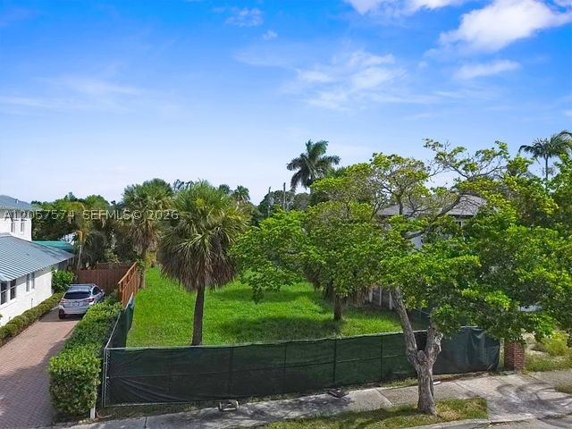main property photo 14