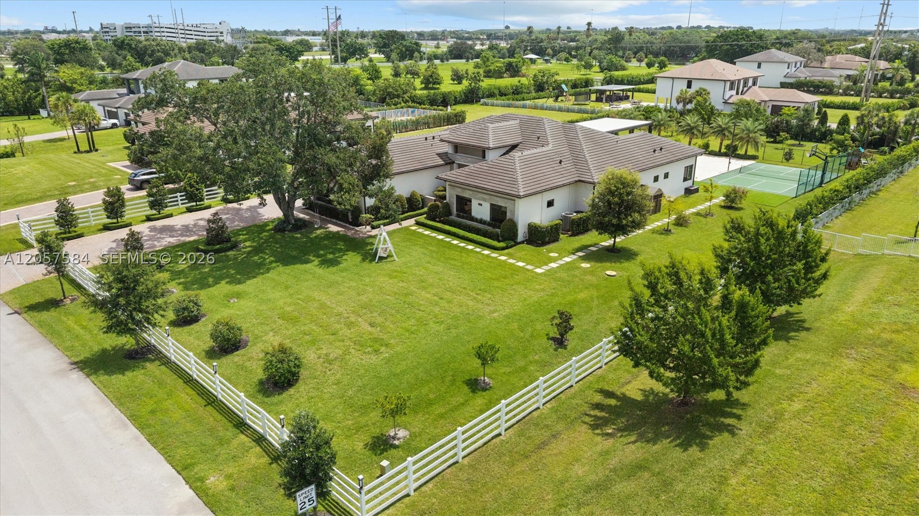 main property photo 50
