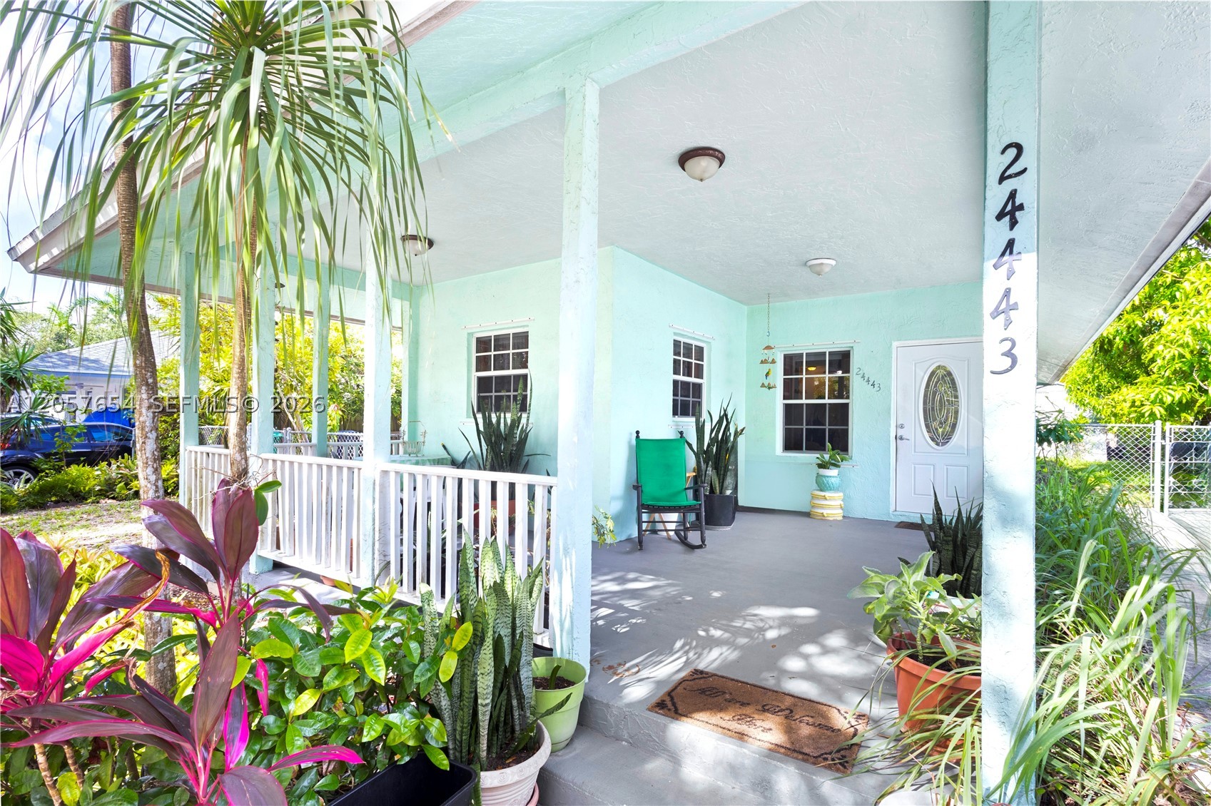 main property photo 14