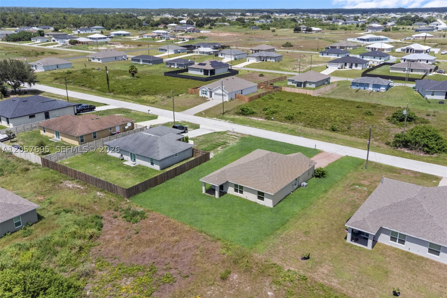 main property photo 19