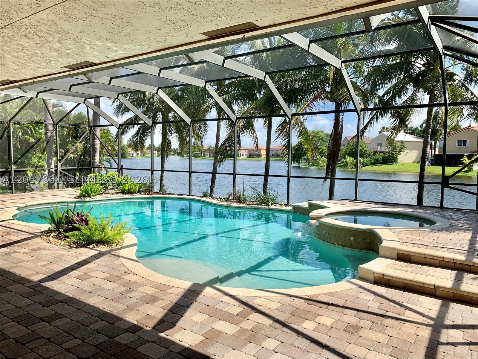 main property photo 15