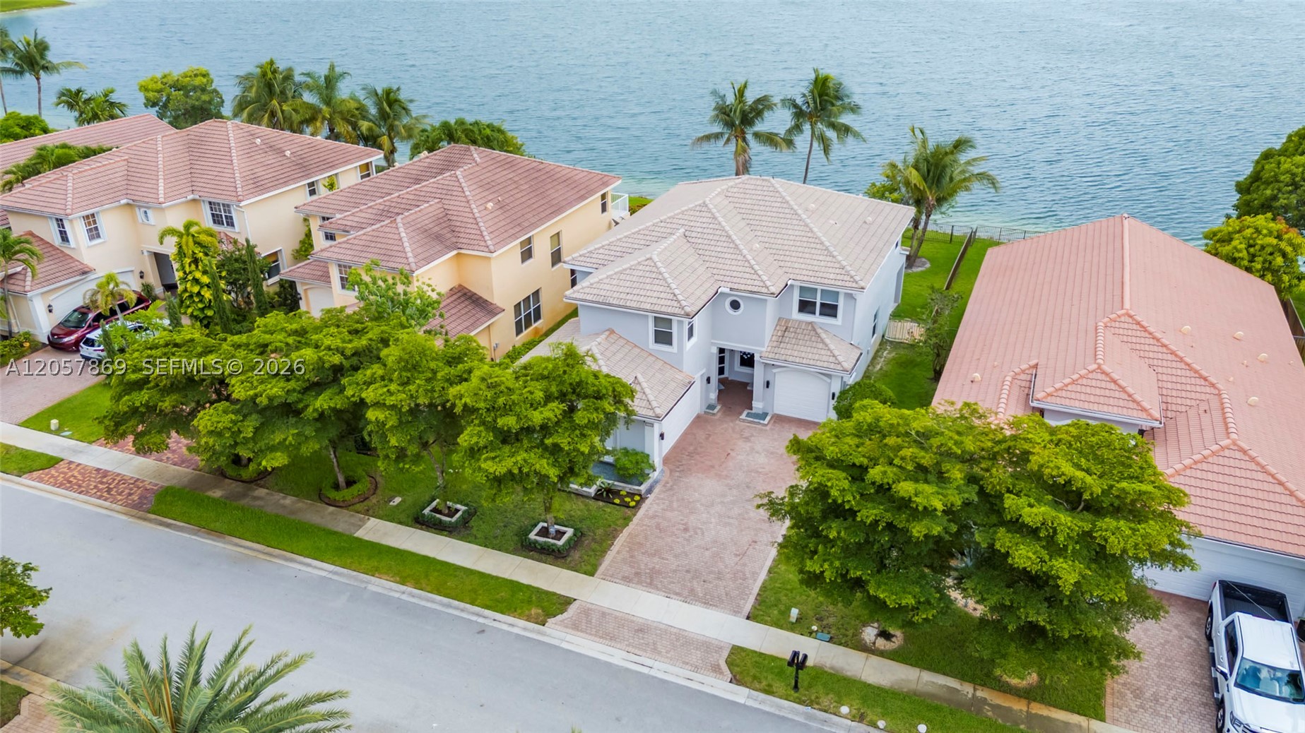 main property photo 42