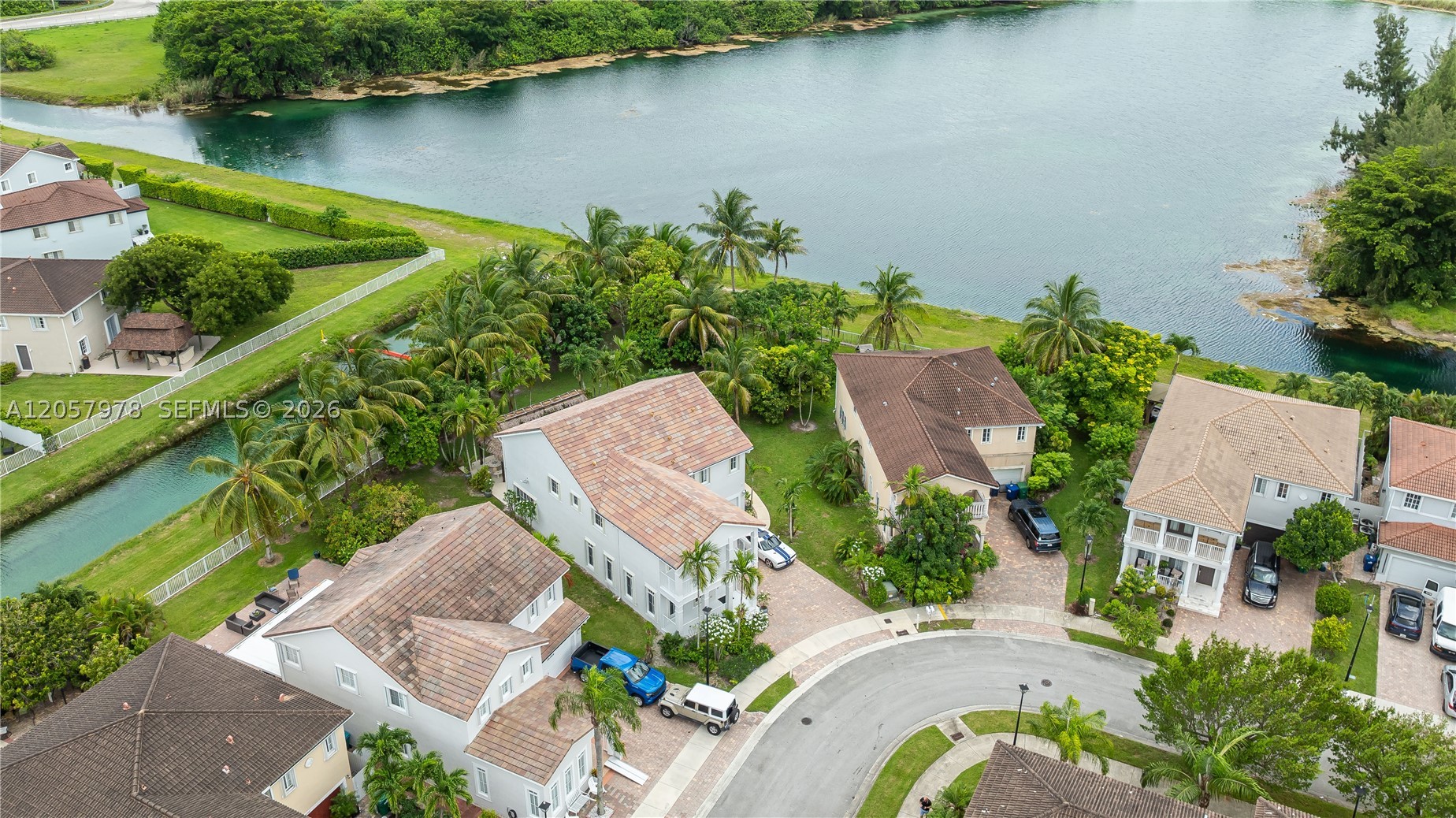 main property photo 66