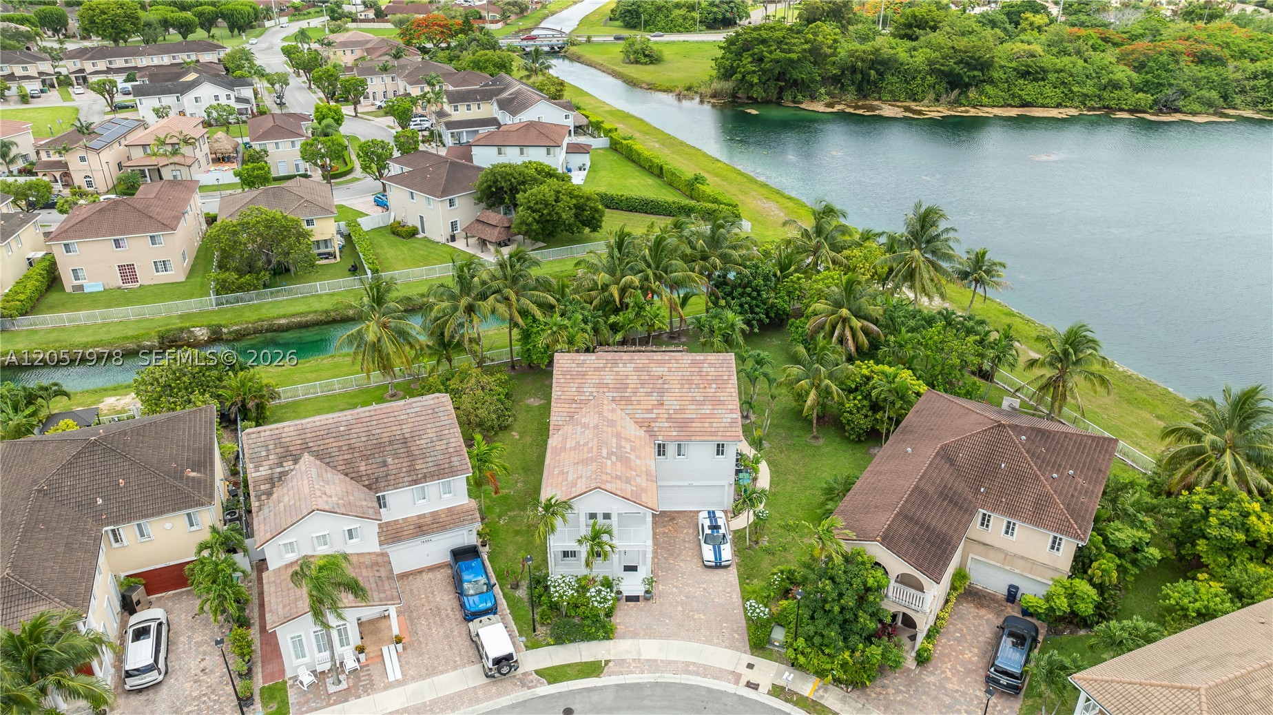 main property photo 68