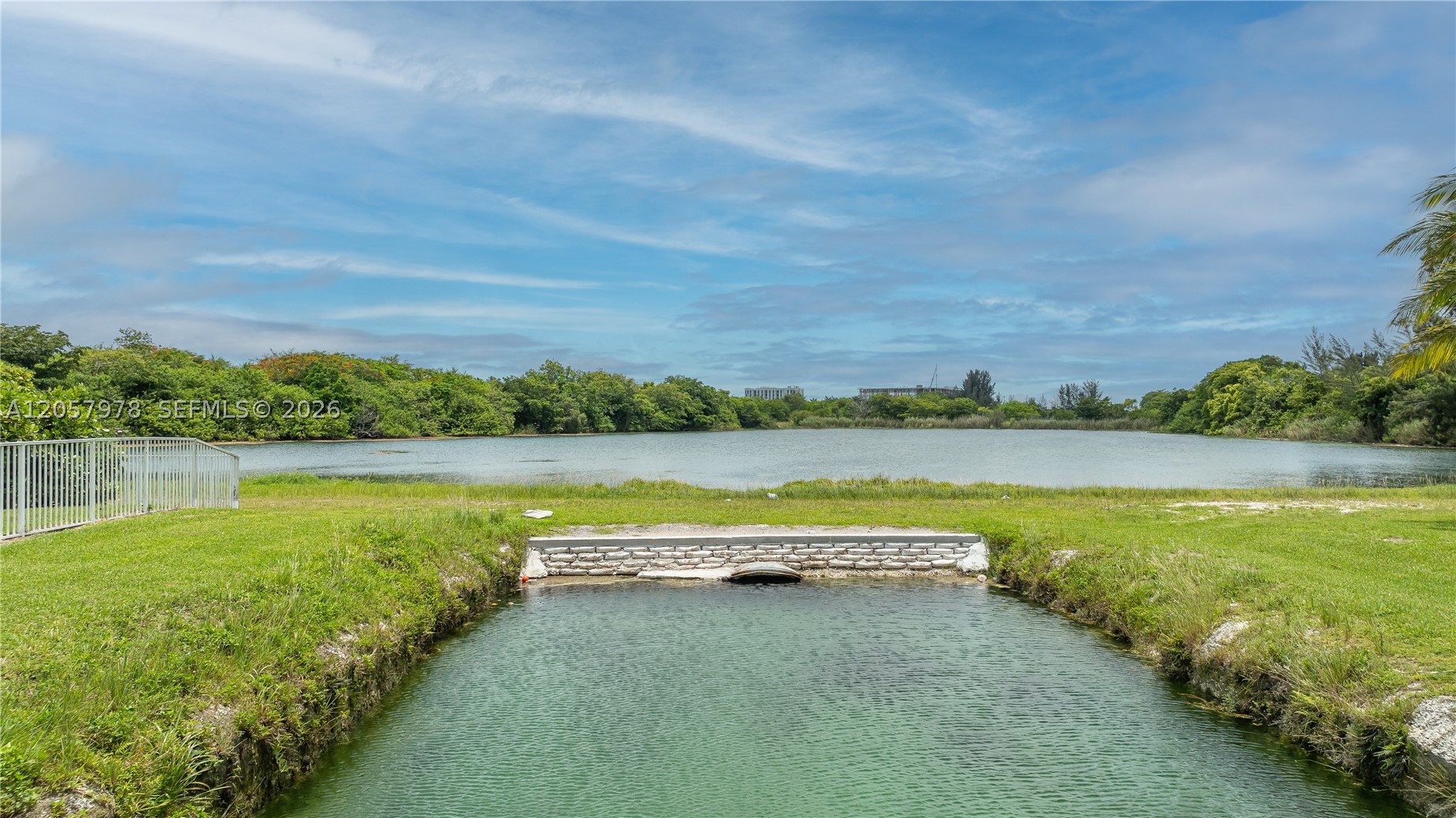 main property photo 81