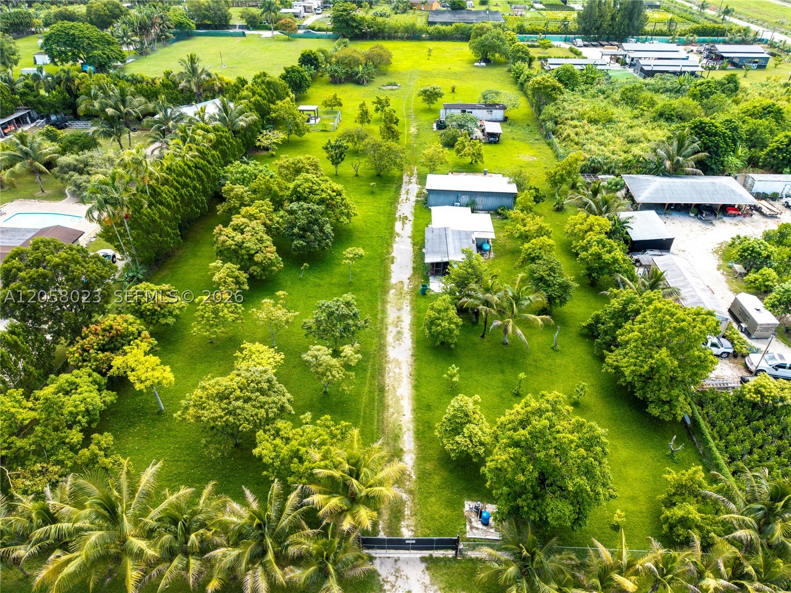 main property photo 15