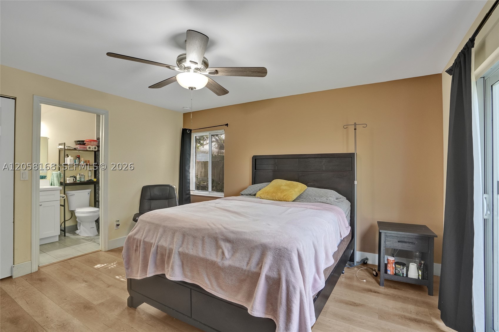 main property photo 10