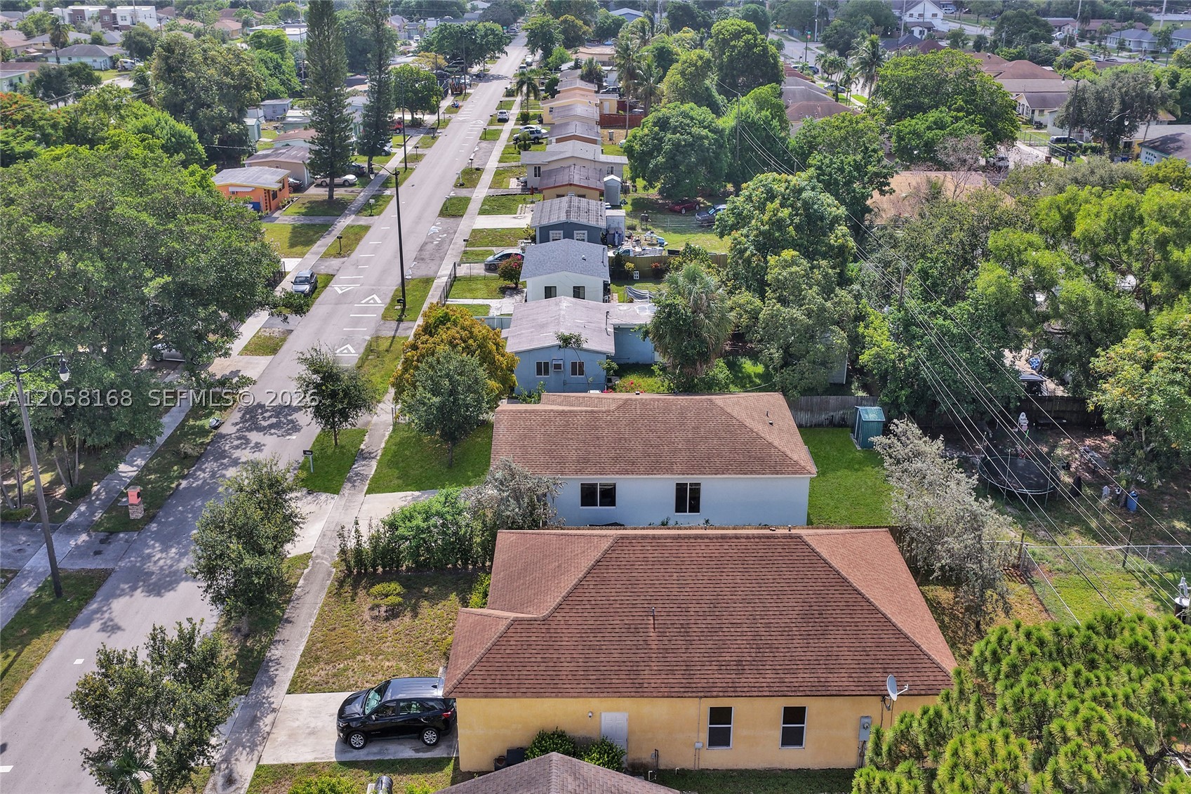 main property photo 25