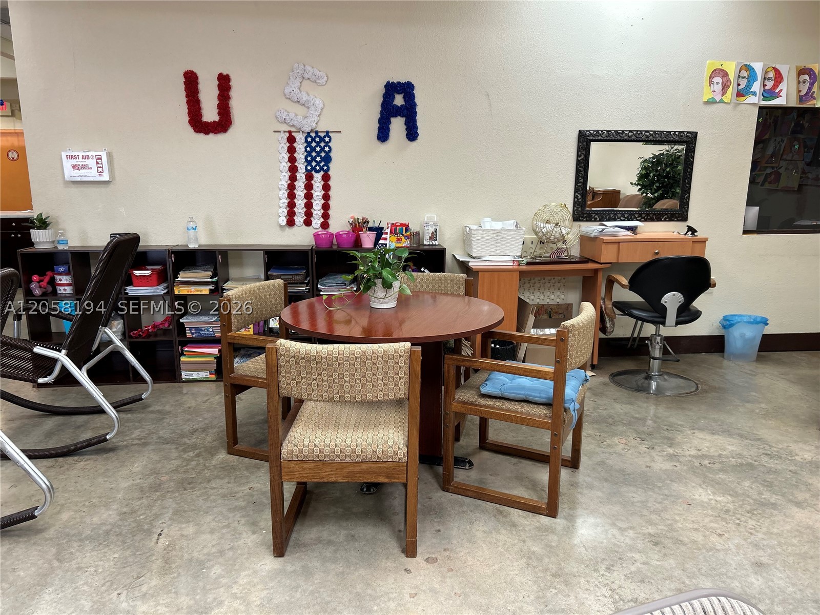 main property photo 17