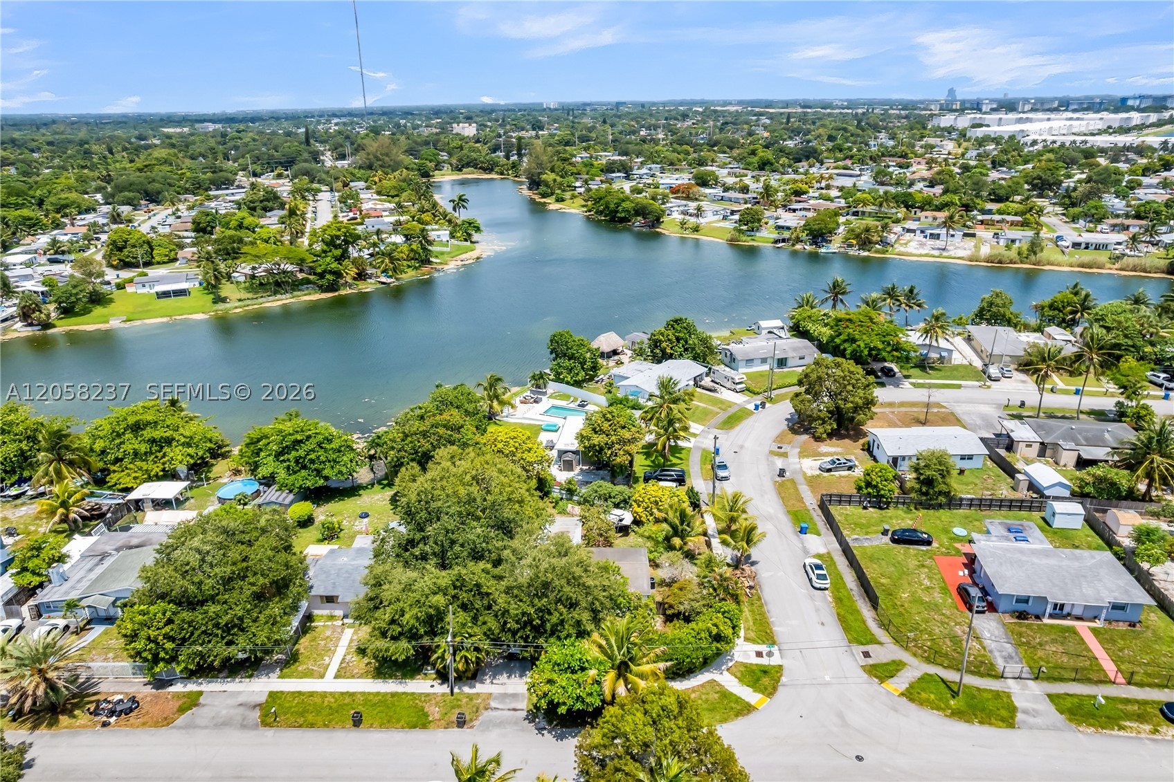 main property photo 41