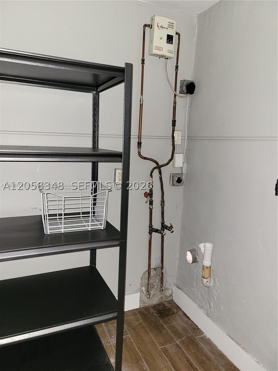main property photo 18
