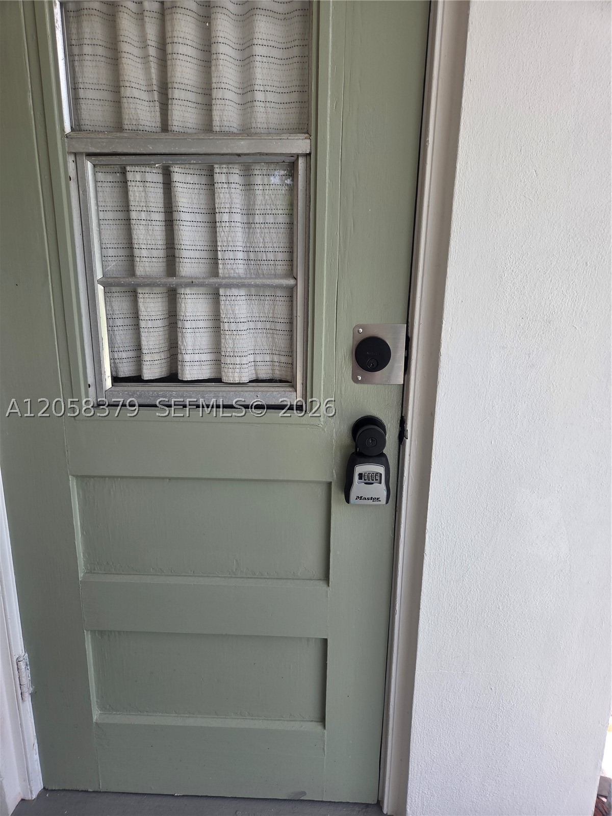 main property photo 17