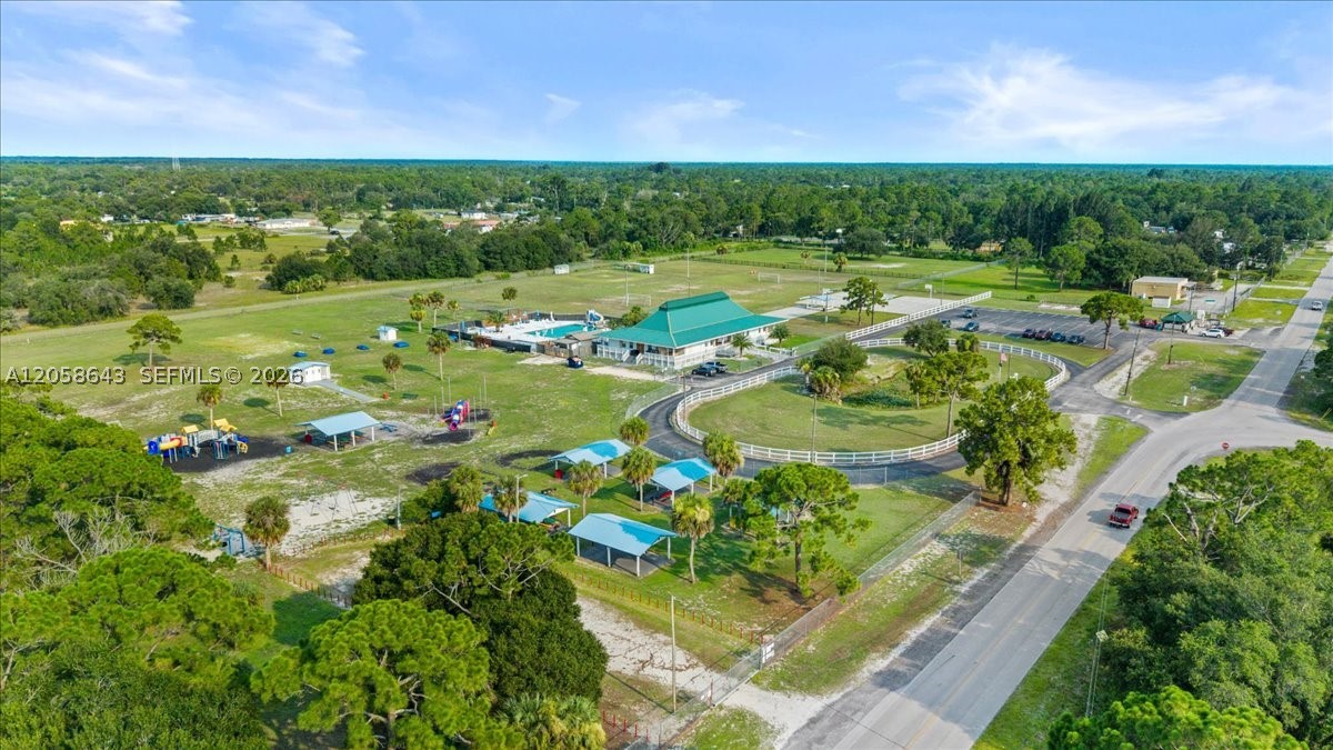 main property photo 42