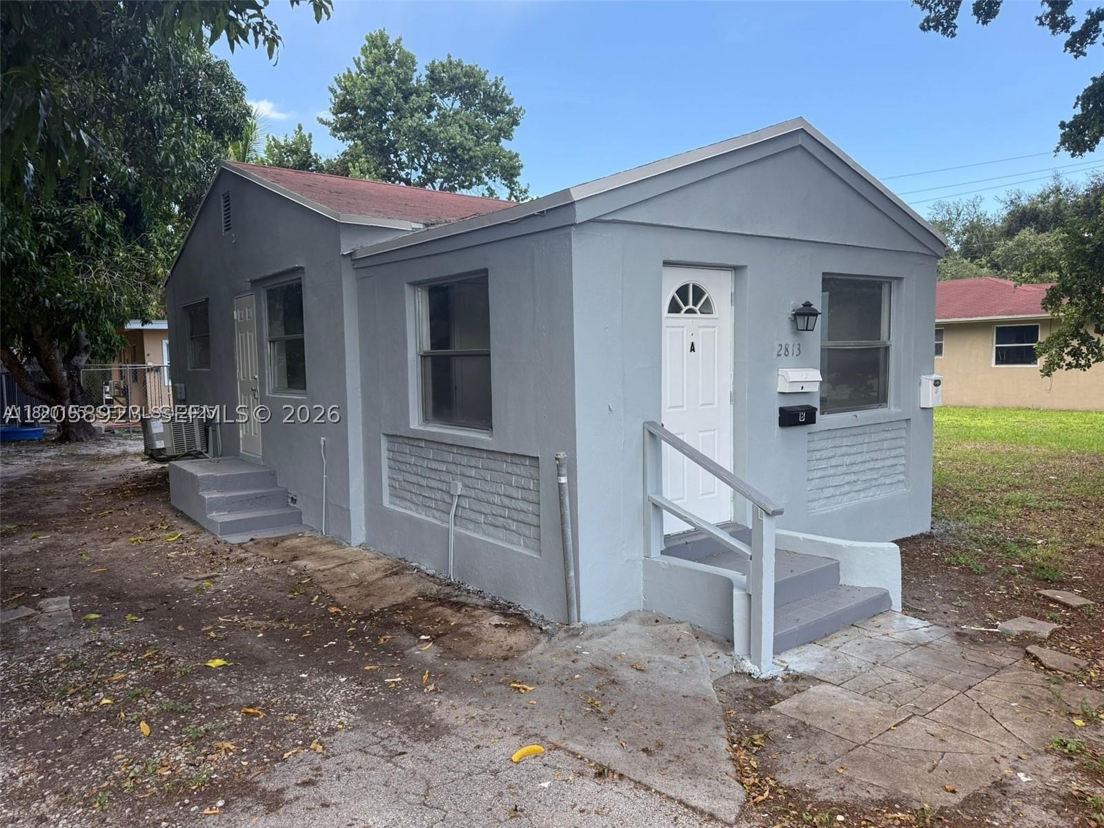main property photo 10