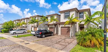image of property with 3 Bed | 2 Bath | 1,772 Sqft