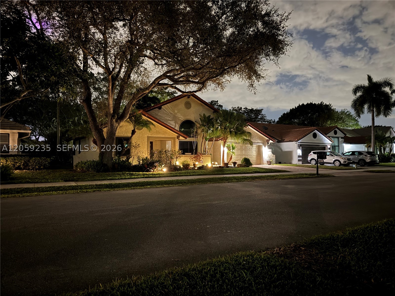 main property photo 22