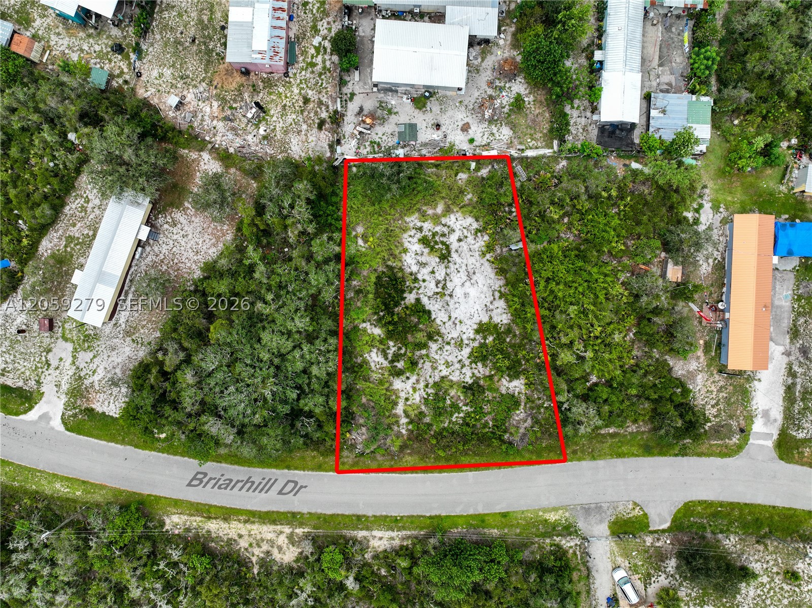 main property photo 11