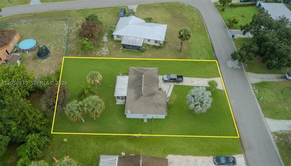 main property photo 10