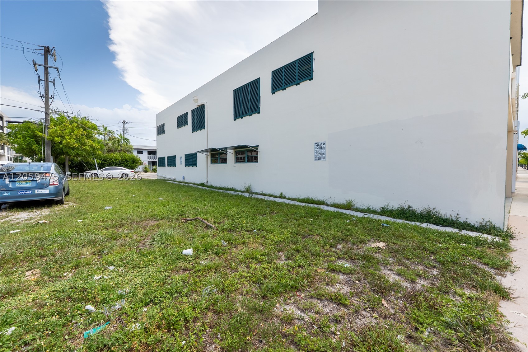 main property photo 30