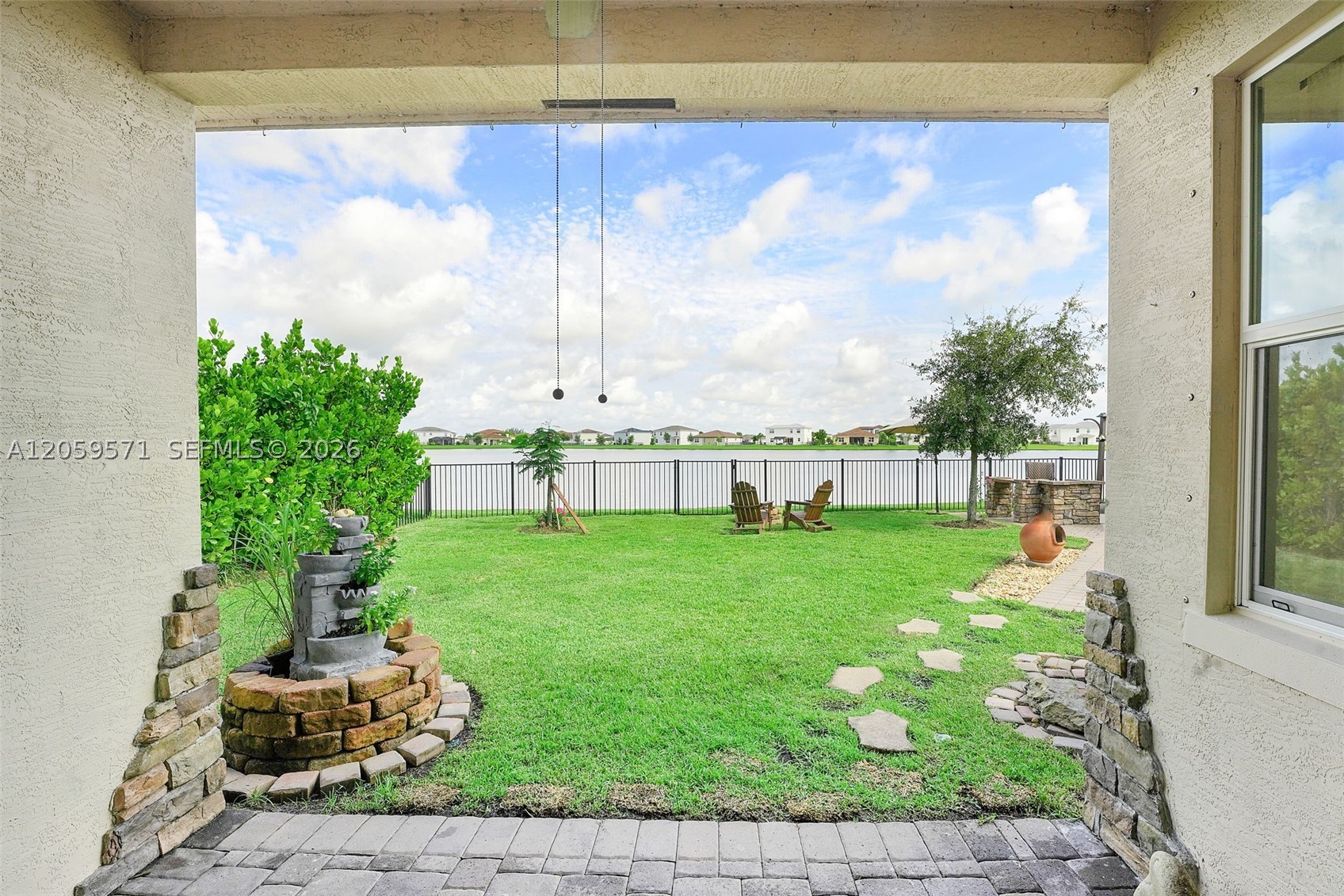 main property photo 20