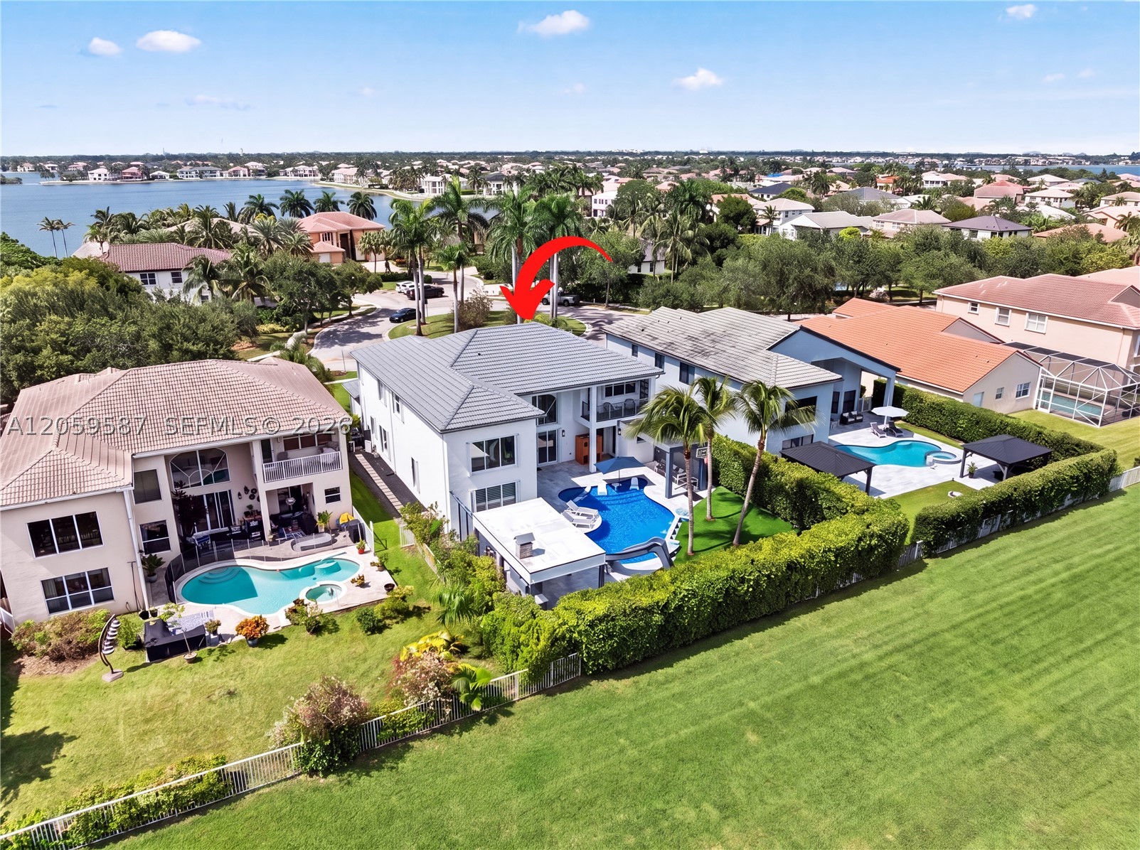 main property photo 50