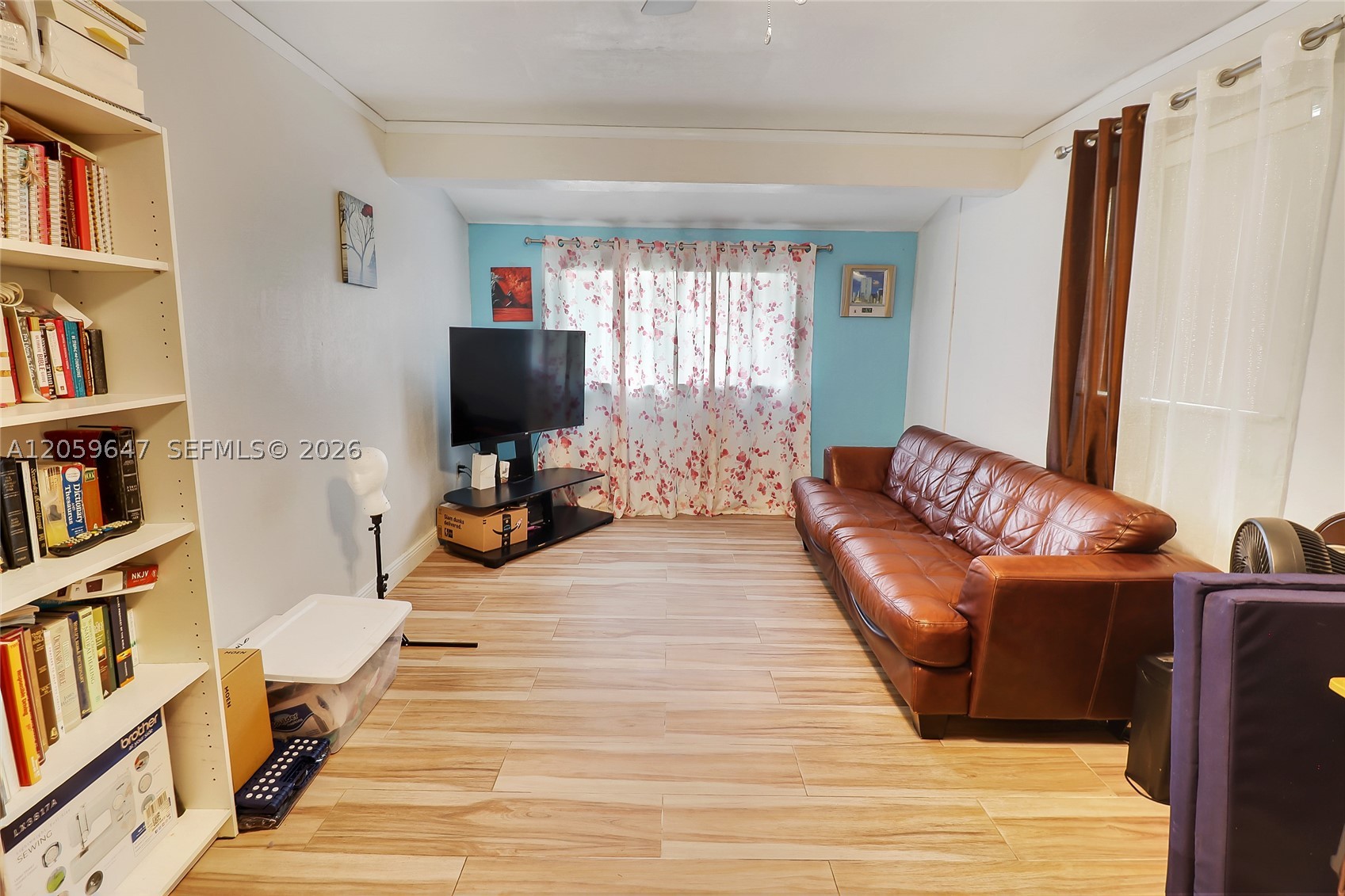 main property photo 17