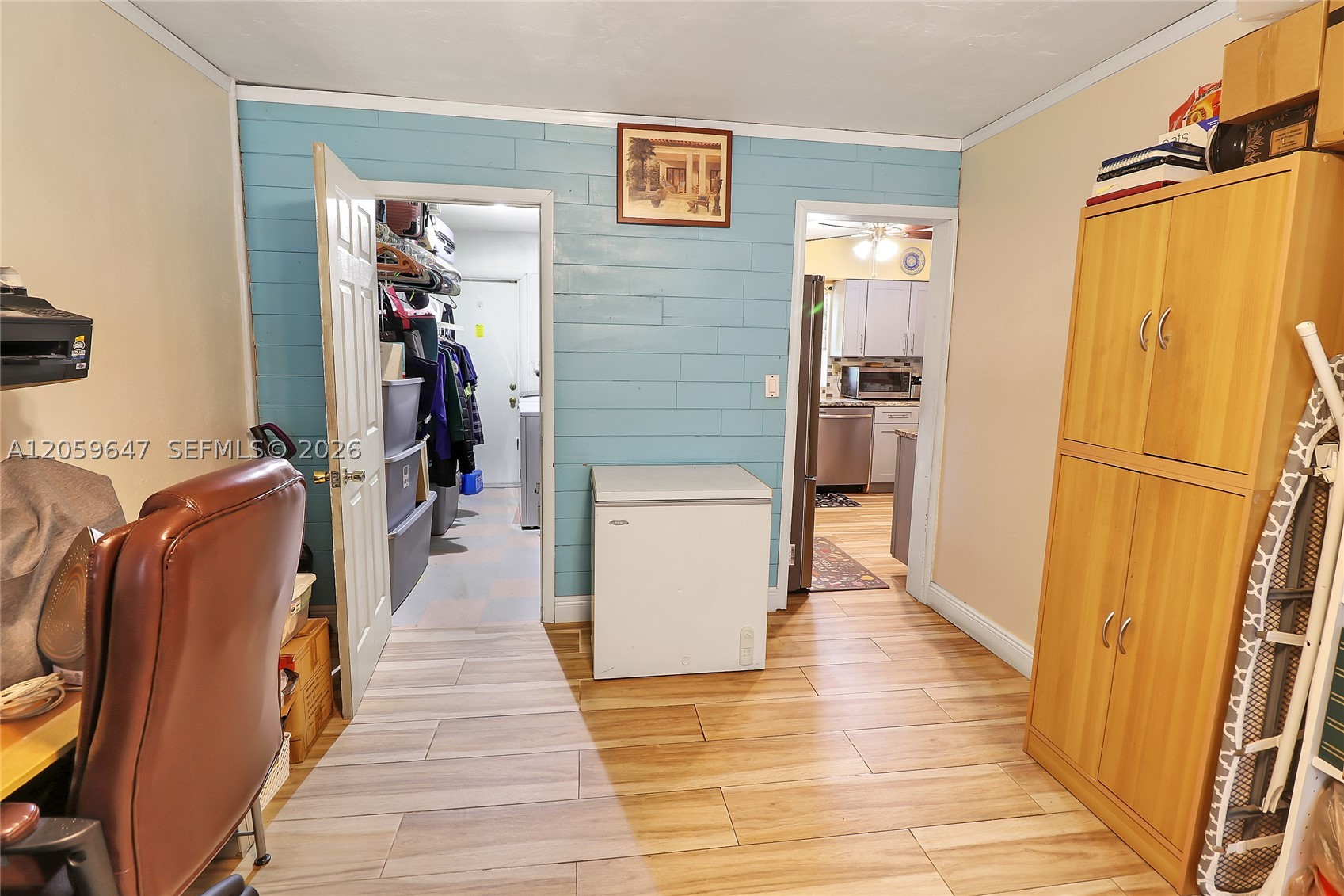 main property photo 18