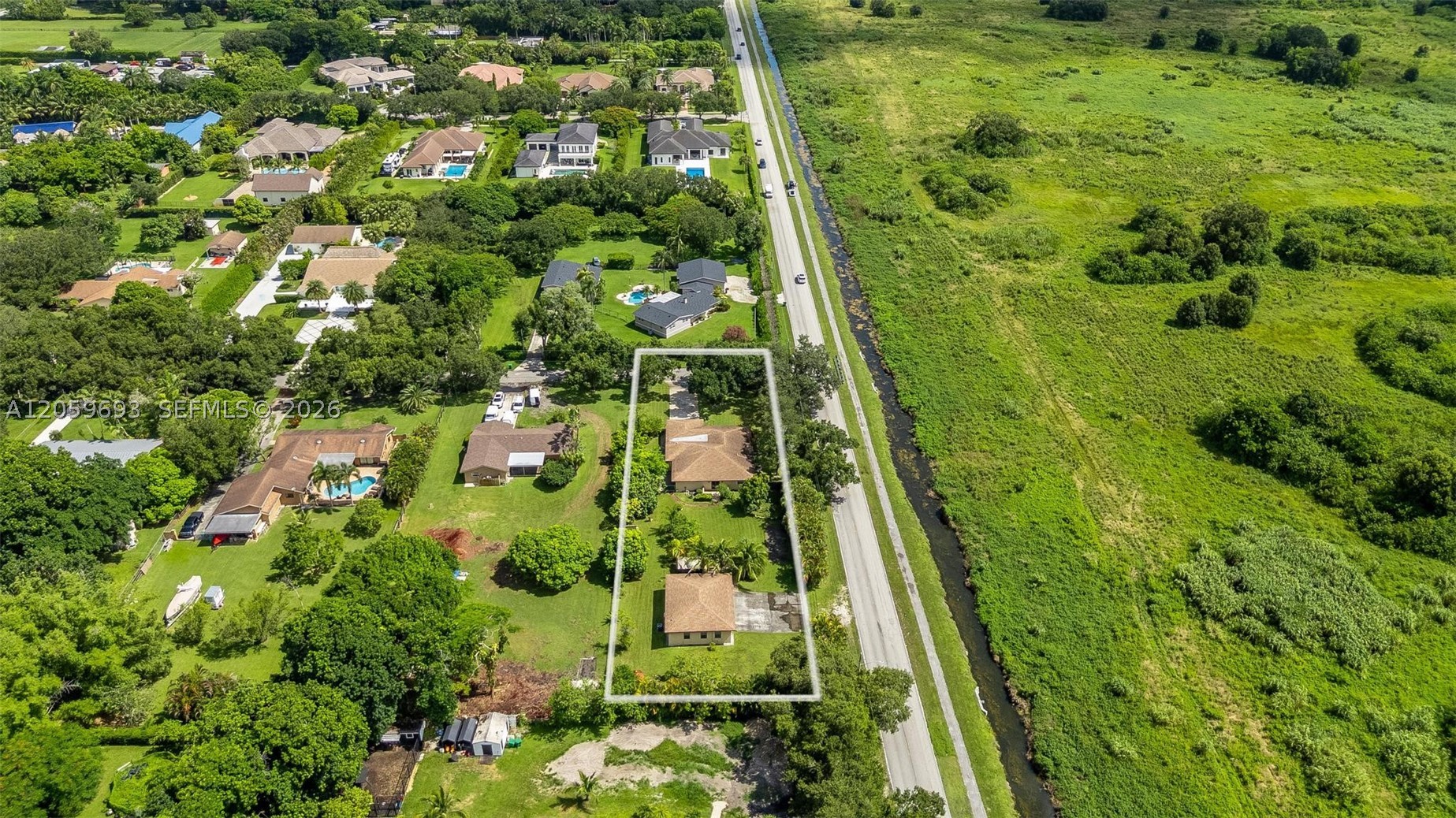 main property photo 89