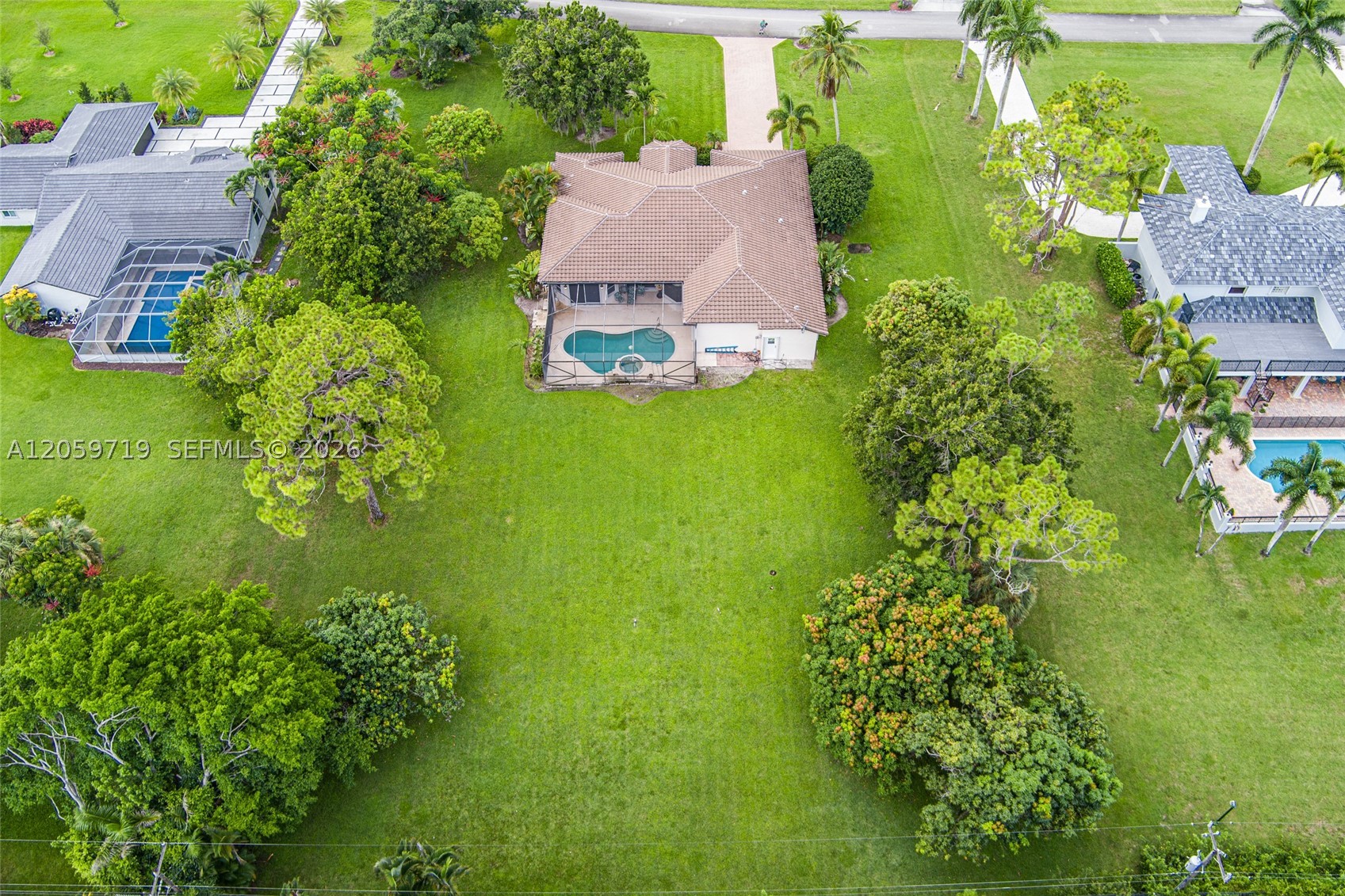 main property photo 49